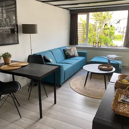 Noa's Place 아파트 잔드보르트